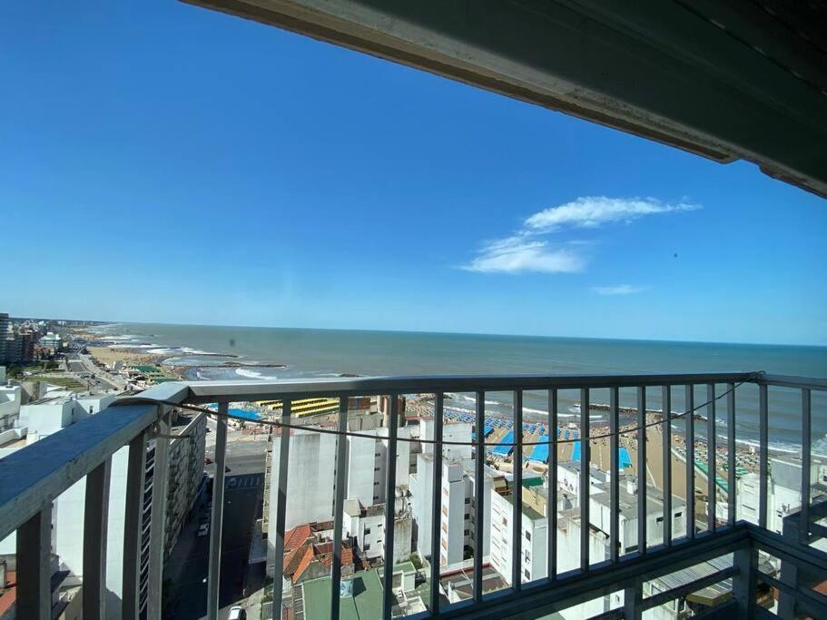4 Ambientes Vista Al Mar Cochera Seguridad 24hs Apartment Mar del Plata